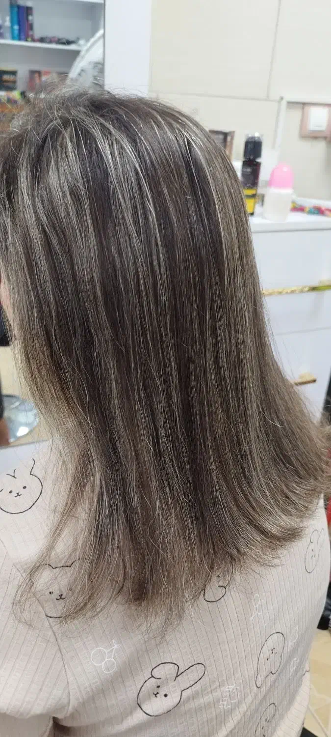 رنگ موبابهترین متریال وکمترین قیمت|خدمات آرایشگری و زیبایی|بروجن, |دیوار