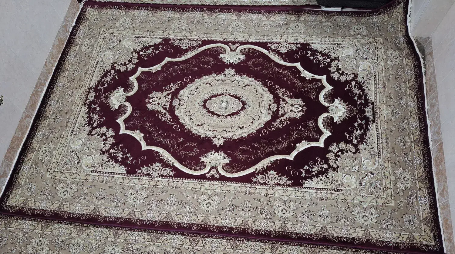 فرش کارکرده|فرش|لنگرود, |دیوار