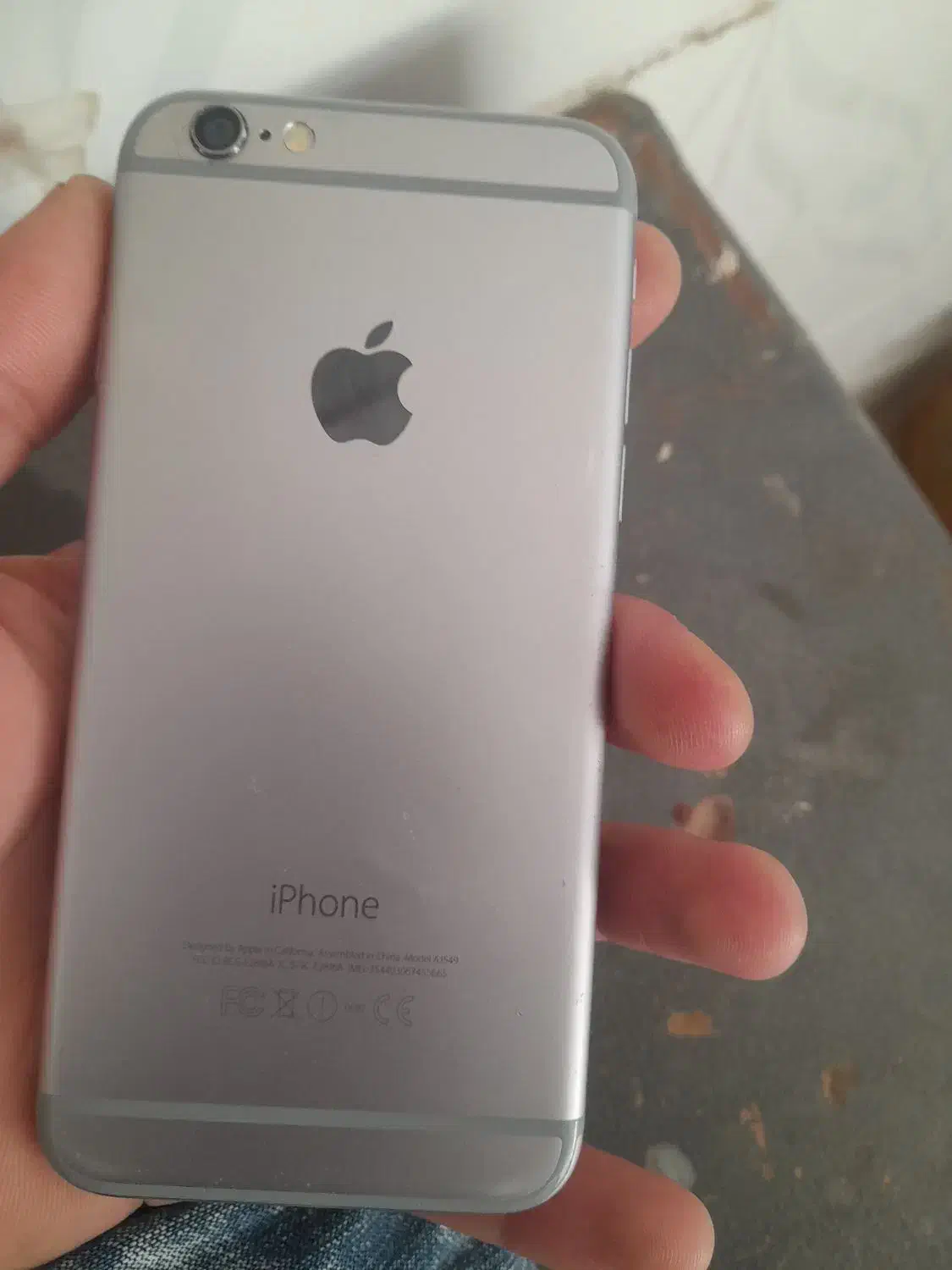 ایفون ۶|موبایل|نیشابور, سرآب کوشک|دیوار