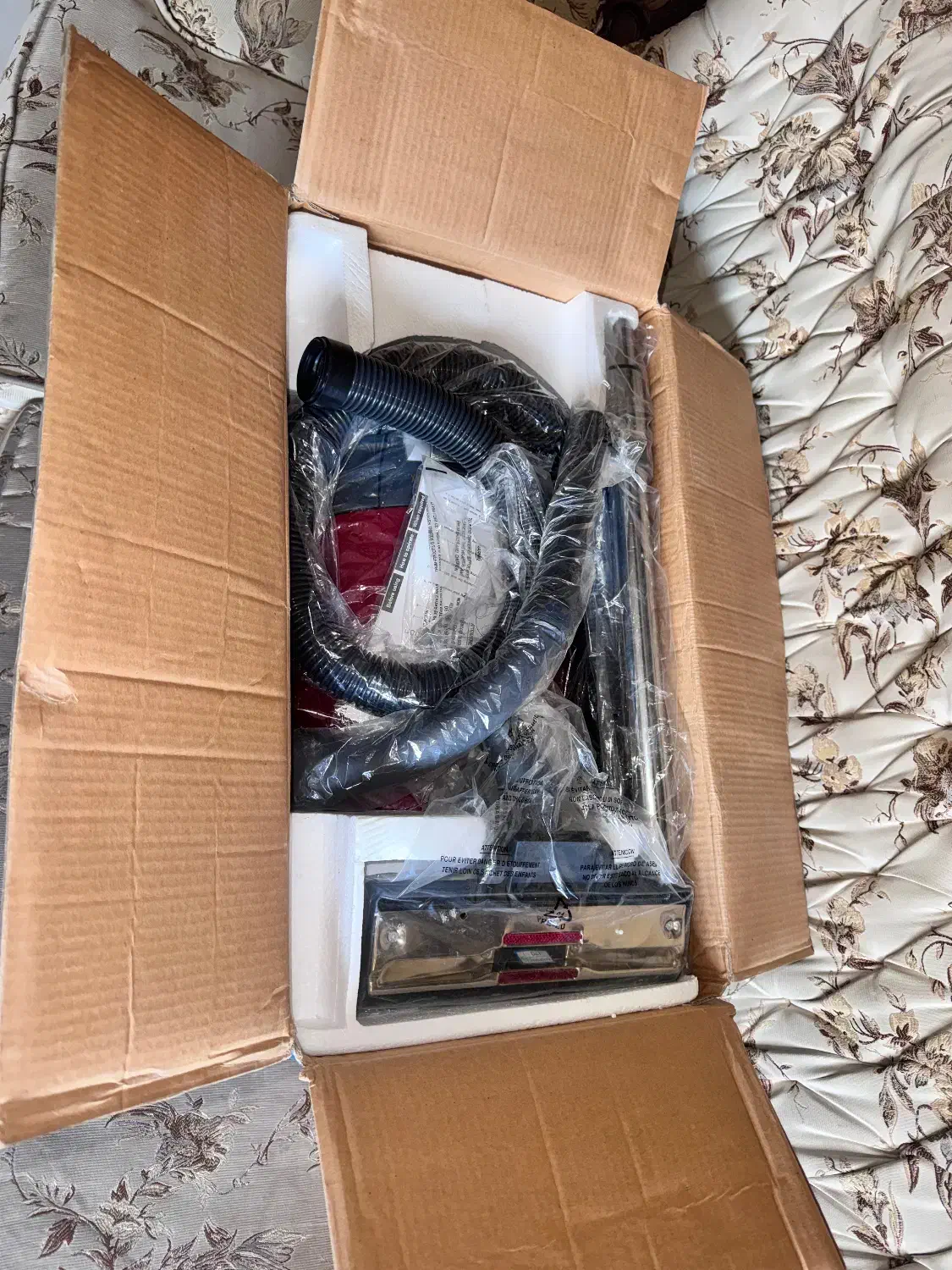 جارو برقی 2800 وات سام سونگ کره ای|جاروبرقی، جارو شارژی، بخارشو|شاهین‌شهر, شهرک پردیس|دیوار