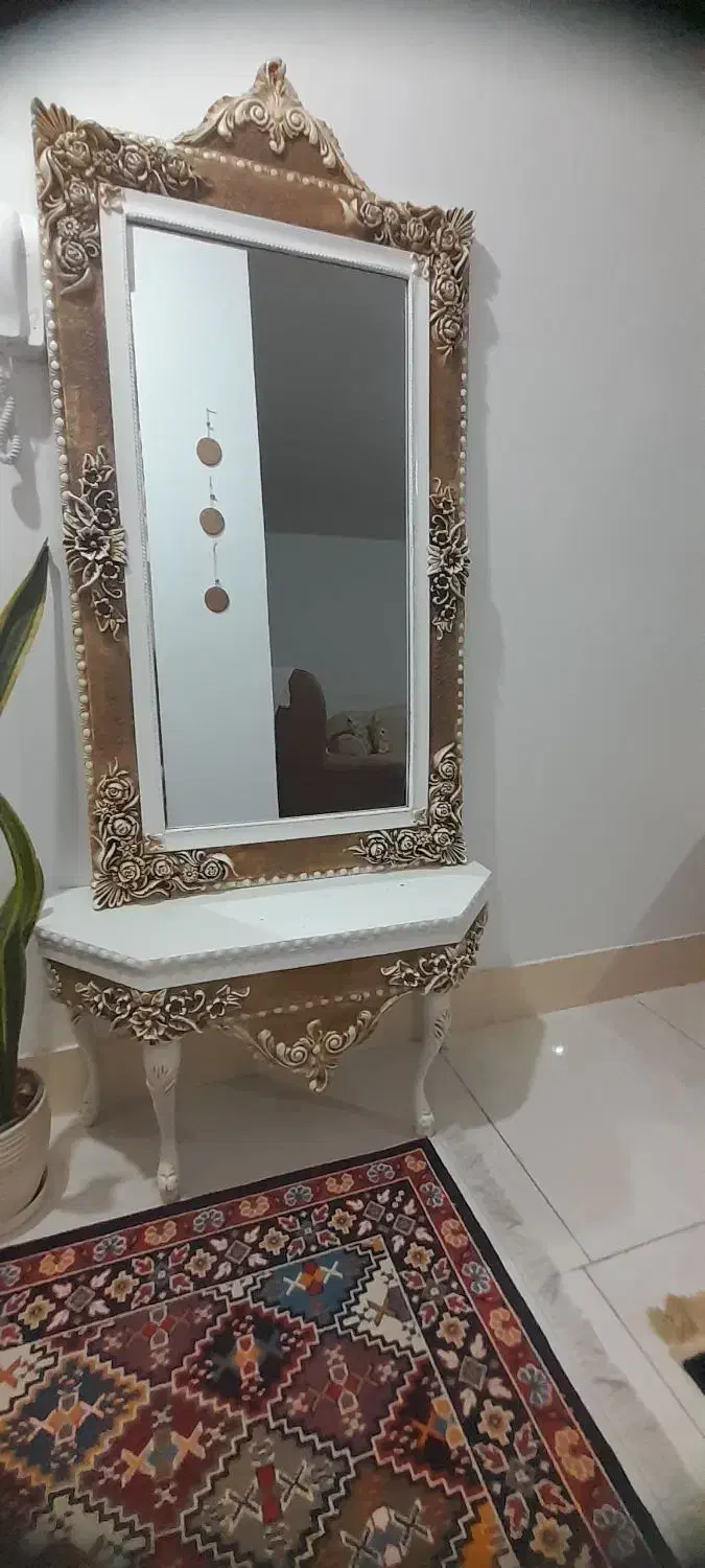 اینه و کنسول|مبلمان خانگی و میز عسلی|فیروزآباد (فارس), |دیوار