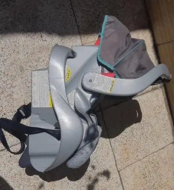 صندلی ماشین|کالسکه و لوازم جانبی|کرج, عظیمیه|دیوار