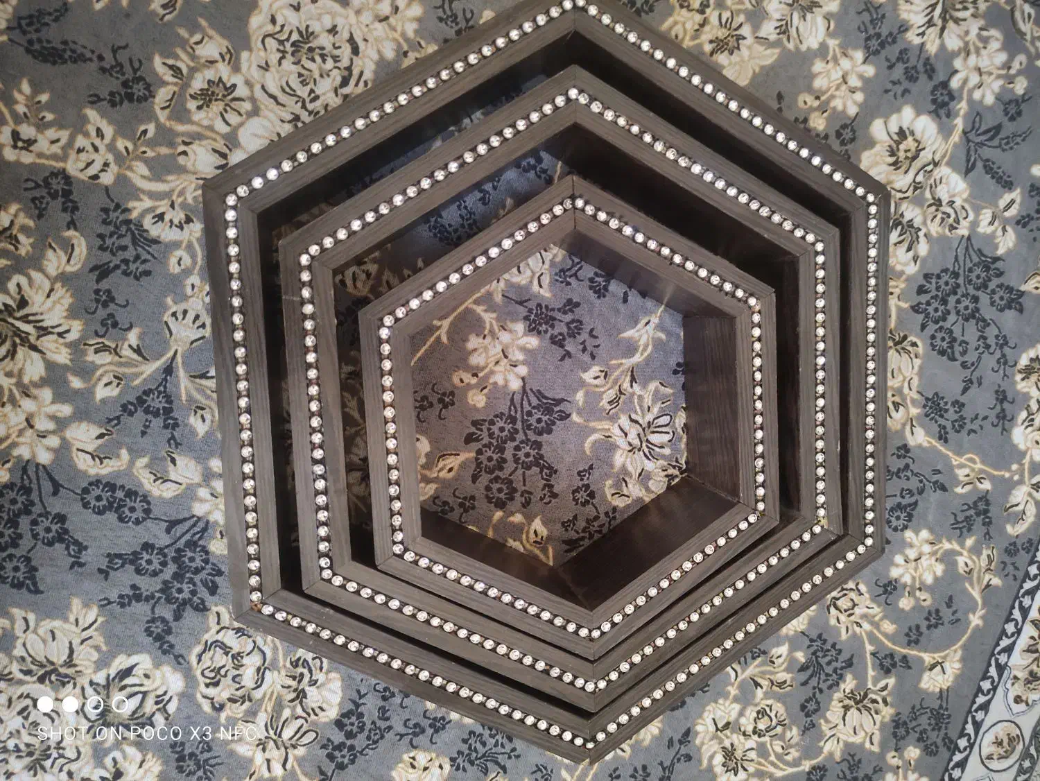 شلف دیواری|کتابخانه، شلف، قفسه‌های دیواری|قم, قلعه کامکار|دیوار