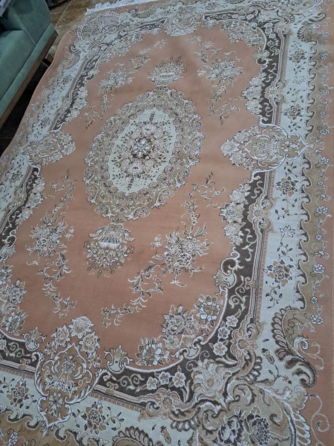 ۳ عدد فرش شش متری|فرش|رشت, گلباغ نماز|دیوار