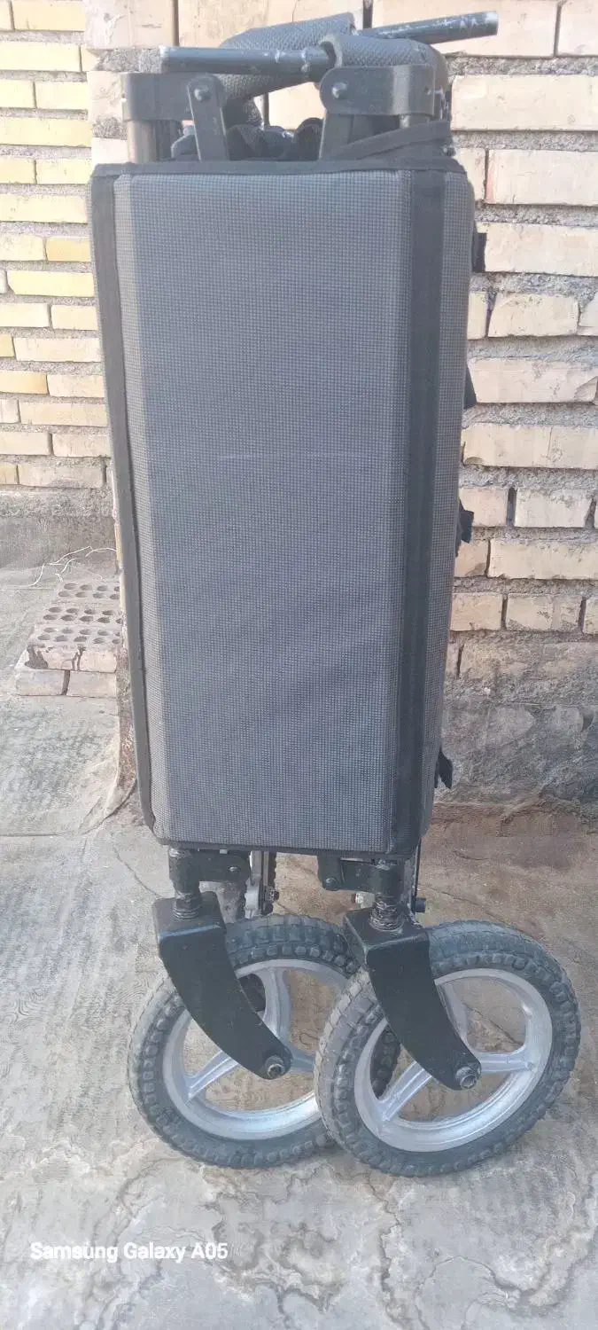 کالسکه واگنی( چرخ دستی تاشو)|کالسکه و لوازم جانبی|مشهد, کارگران|دیوار