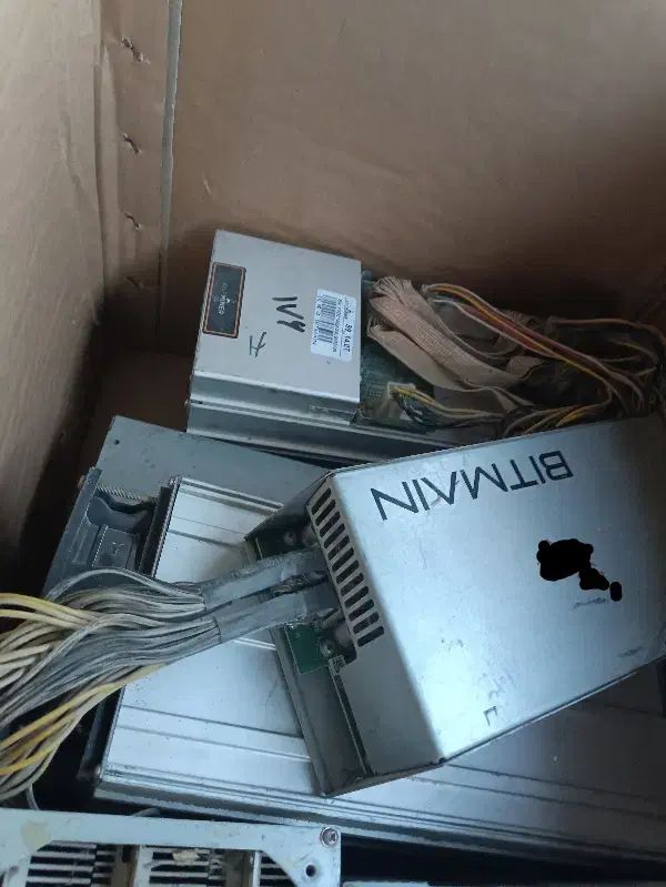 ماینرm3 خراب قیمت ضایعاتش|قطعات و لوازم جانبی رایانه|اراک, |دیوار