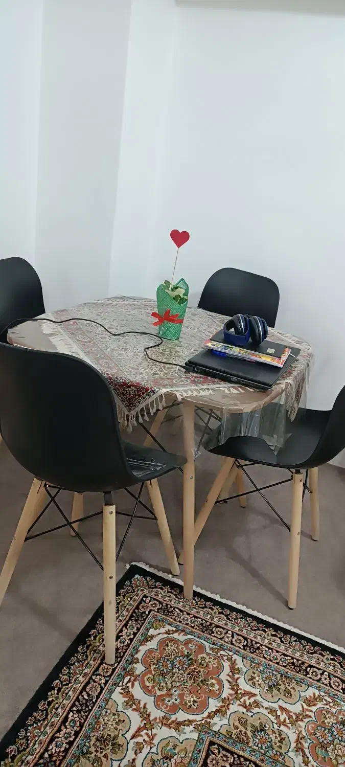 میز ناهارخوری چهارنفره|میز و صندلی غذاخوری|بهشهر, |دیوار