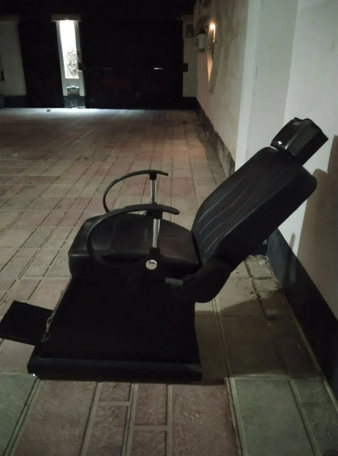 فروش صندلی آرایشگاهی در حد نو|آرایشگاه و سالن‌های زیبایی|صدرا-فارس, فاز ۲|دیوار