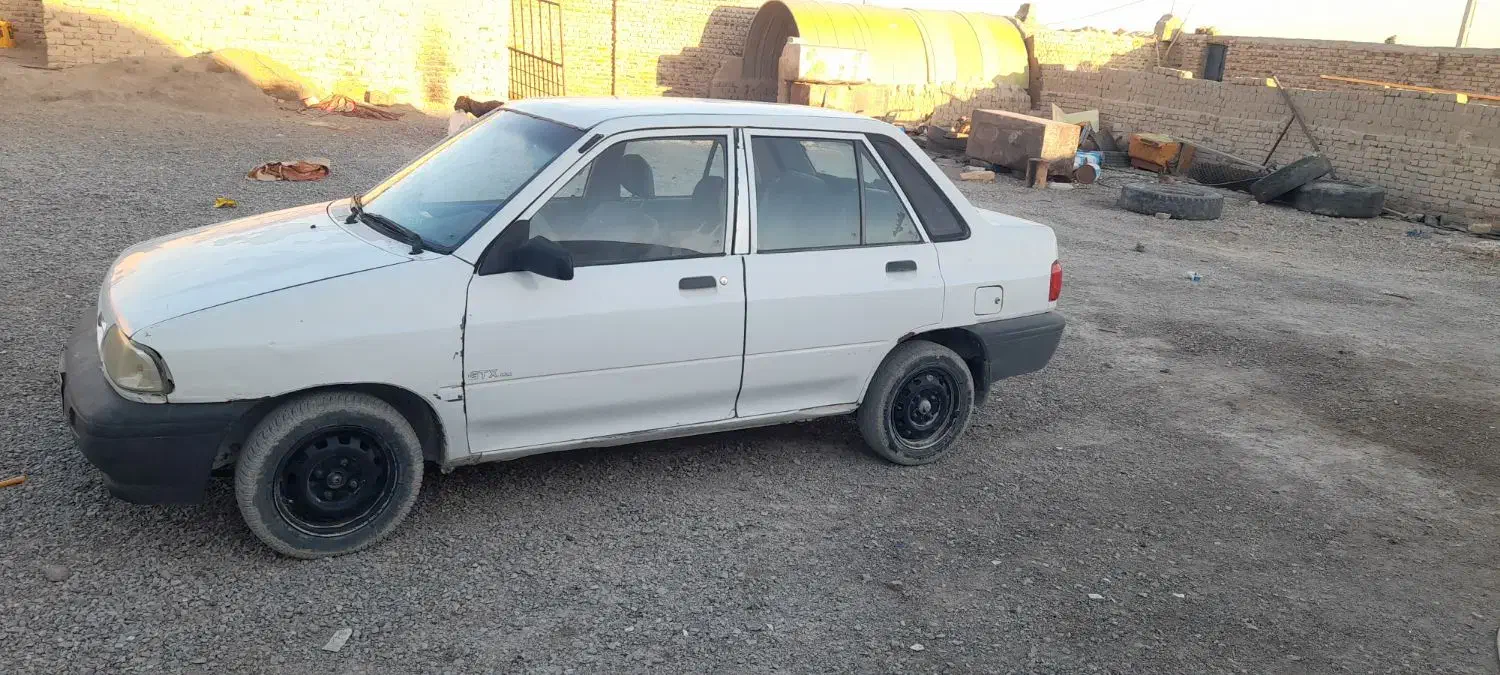 پراد ۱۳۱ مدل ۸۳|خودرو سواری و وانت|زابل, |دیوار