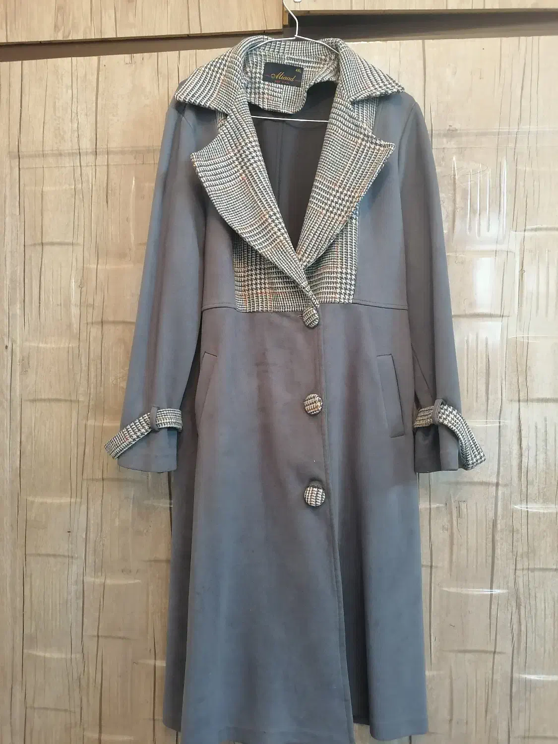 مانتو|لباس|یزد, |دیوار