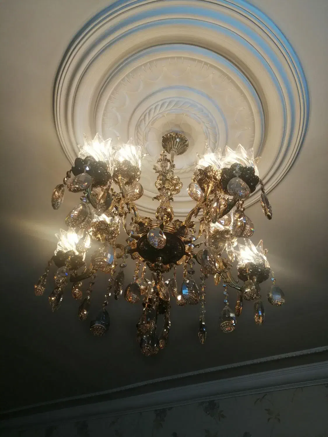 لوستر برنج|لوستر و چراغ آویز|مشهد, هفت تیر (حافظ)|دیوار