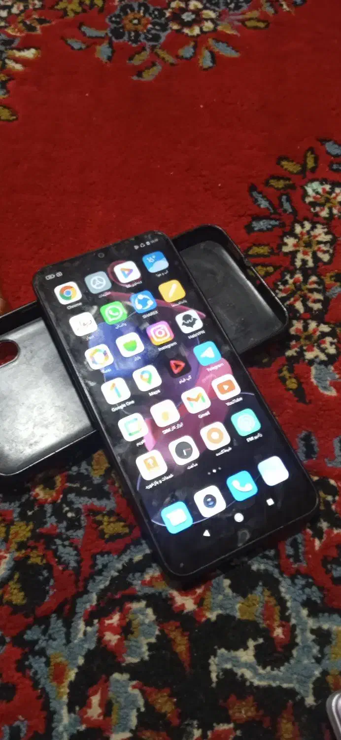 یک عدد گوشی ردمی سالم در حال کار در حد نو|موبایل|رشت, کوی فکوری|دیوار