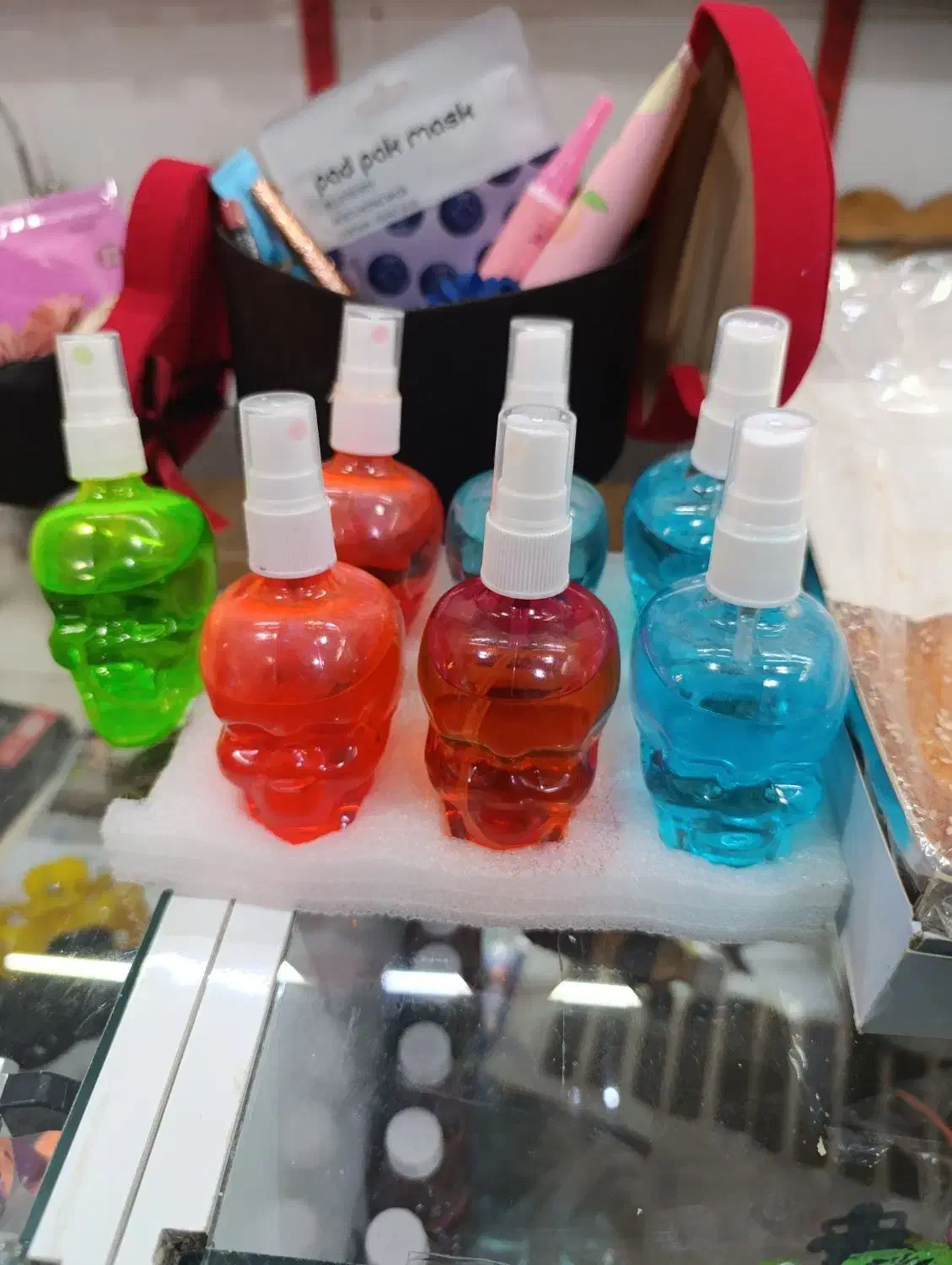 عطر سه کاره|آرایشی، بهداشتی، درمانی|زاوه, |دیوار