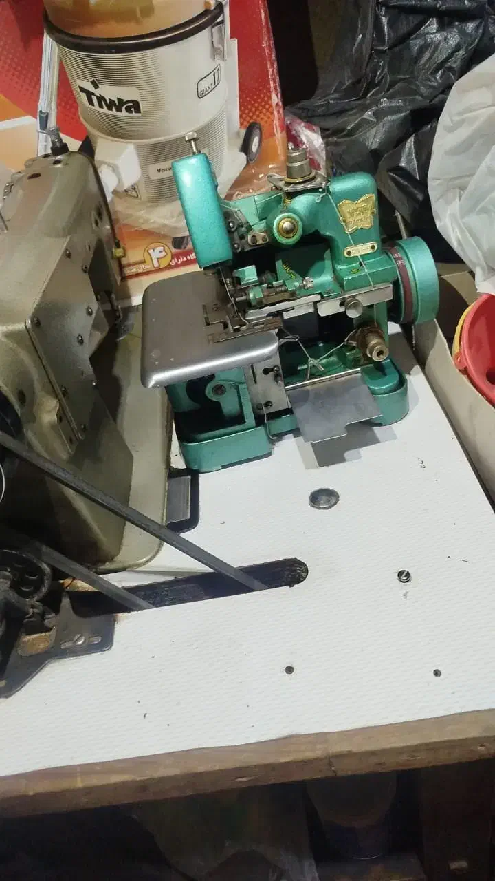 سر دوز پروانه ای با پدال سالم|چرخ خیاطی و ریسندگی|کرمان, |دیوار