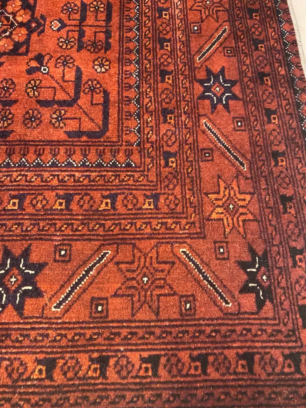 فرش|فرش|پردیس, فاز ۱۱|دیوار