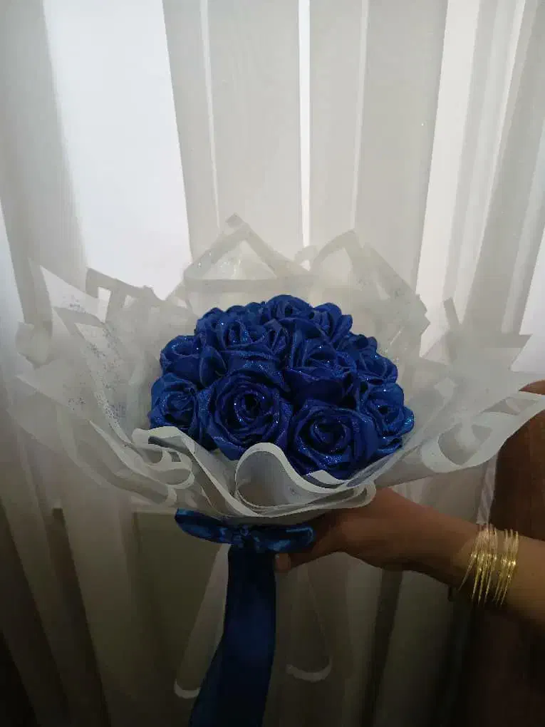 گل رز ربانی|گل مصنوعی|سمنان, |دیوار