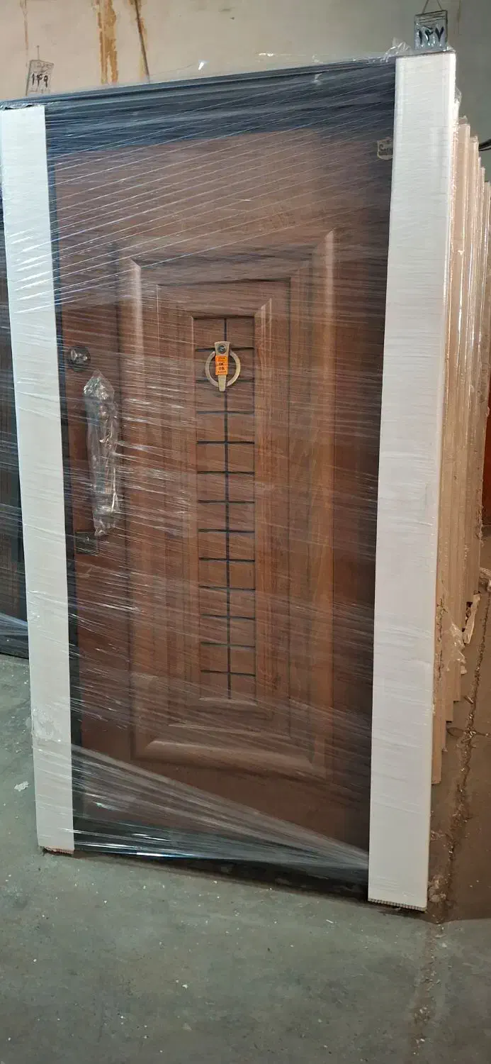 دربستان، ساخت و تولید انواع دربهای ضد سرقت و اتاقی|مصالح و تجهیزات ساختمان|اصفهان, ارغوانیه|دیوار