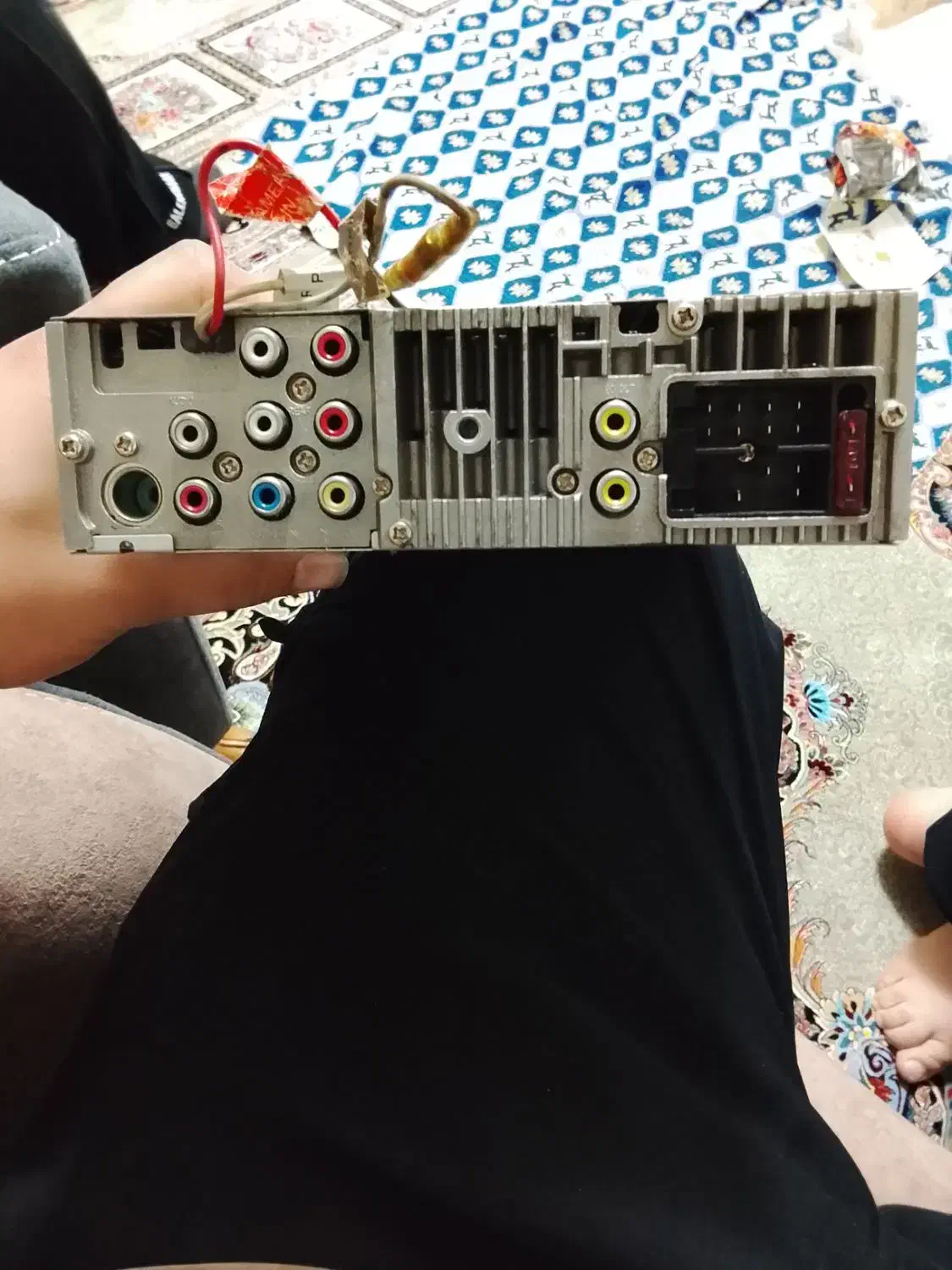 ضبط تصویر|قطعات یدکی و لوازم جانبی|پرند, فاز ۶|دیوار