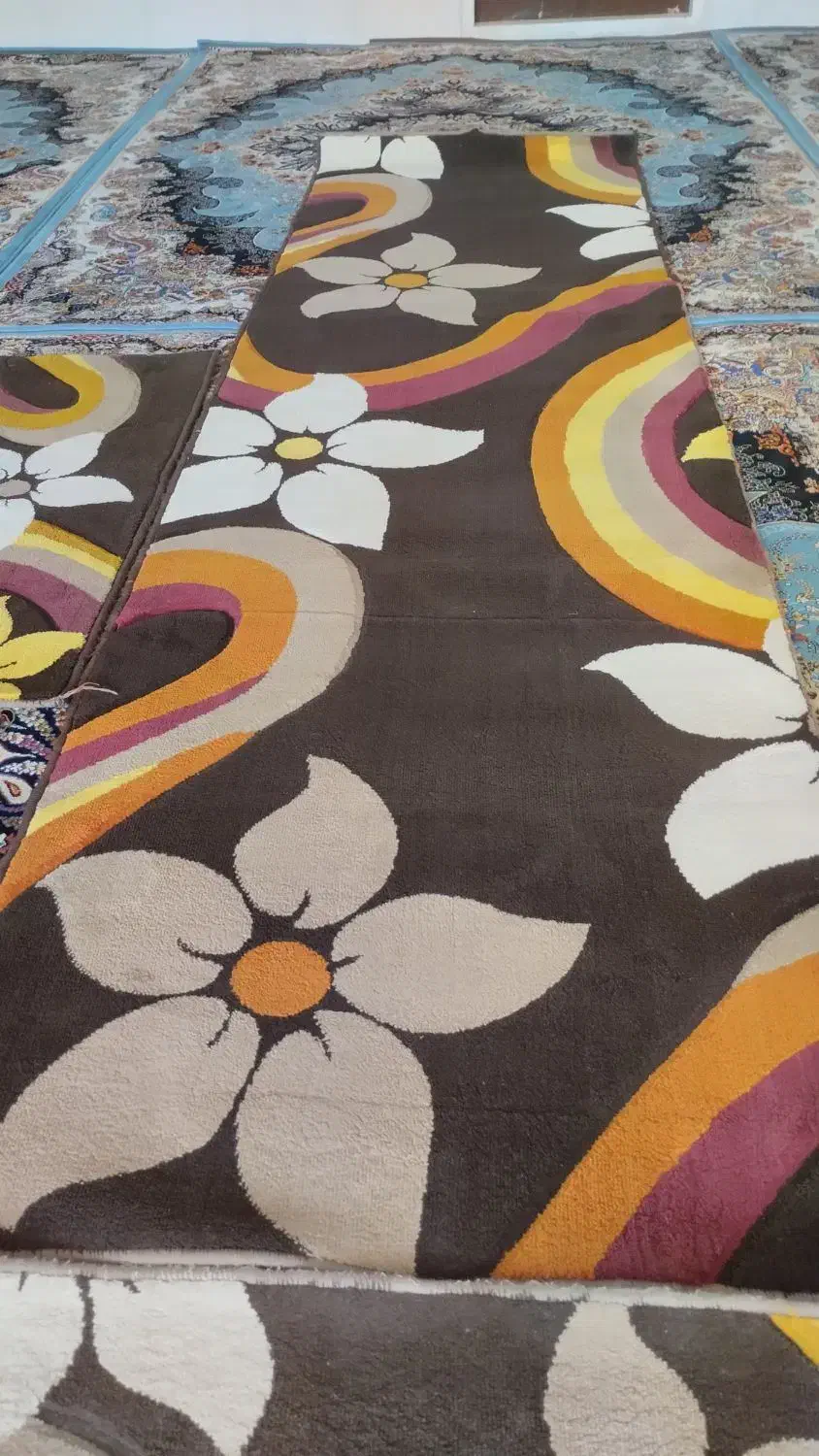 سلام گلیم فرش پله عرض یک متر طول پانزده متر|فرش|قم, نیروگاه|دیوار