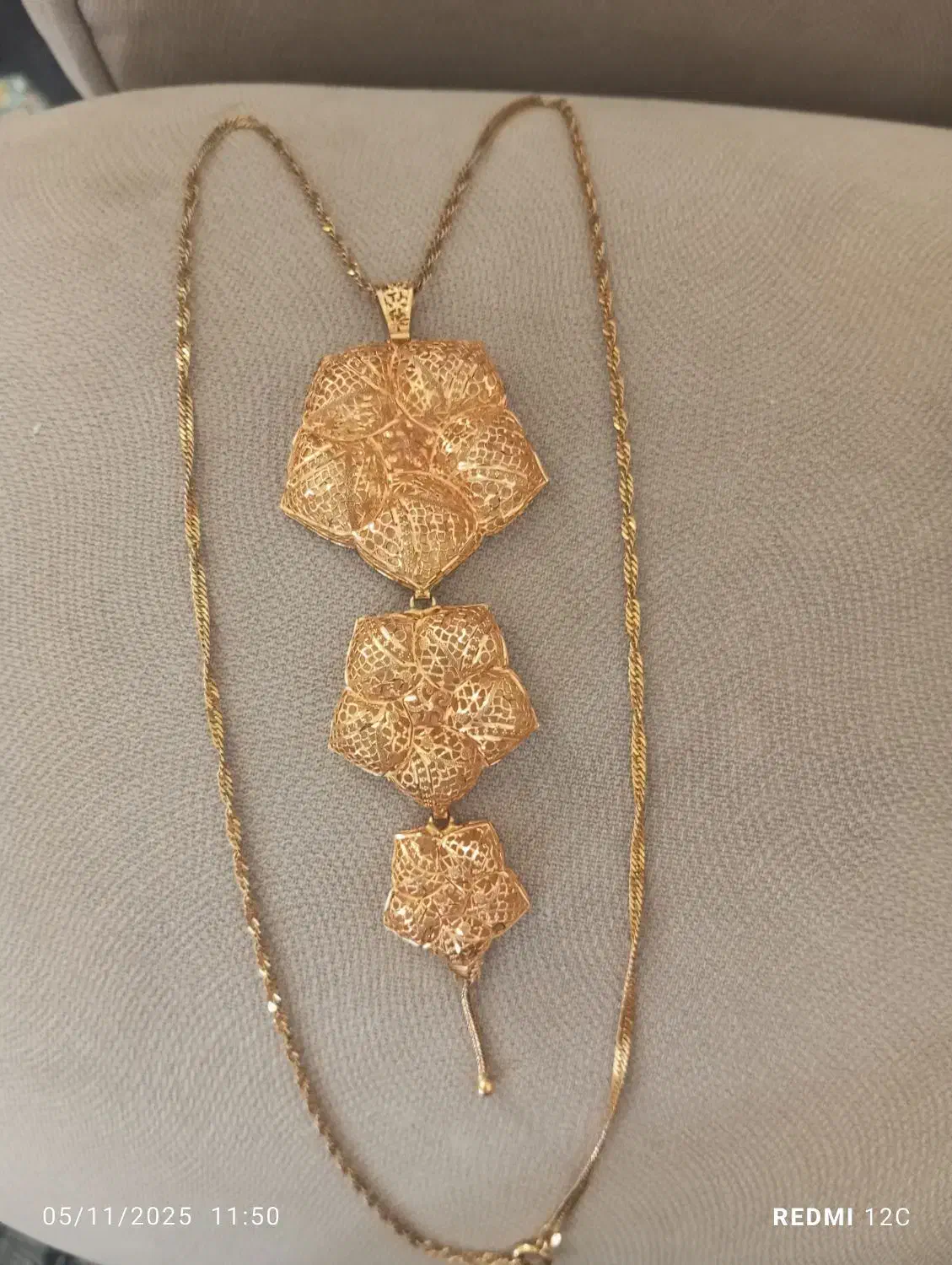 گردنبند سه گله|جواهرات|میناب, |دیوار