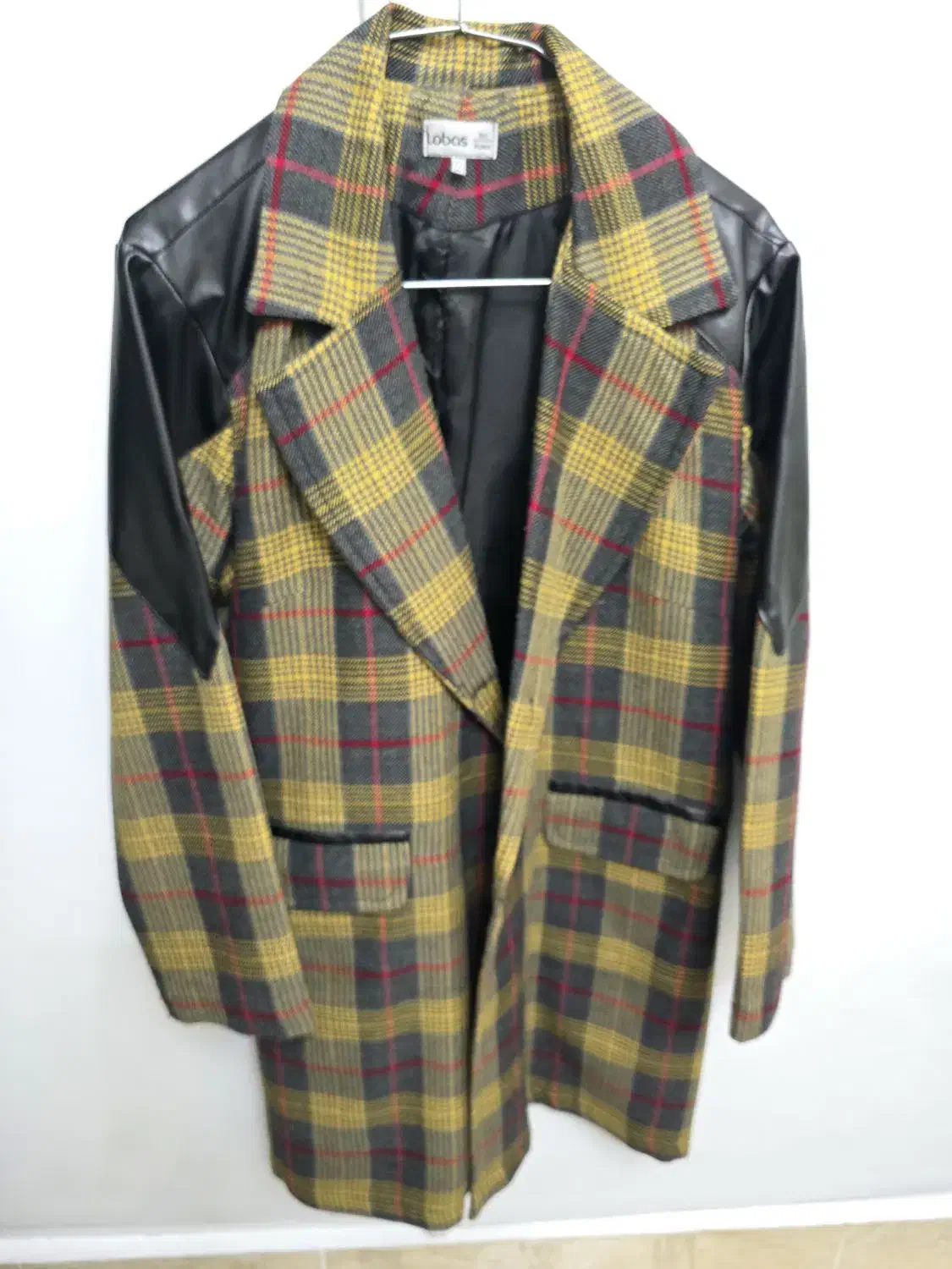 پالتو|لباس|شاهرود, |دیوار