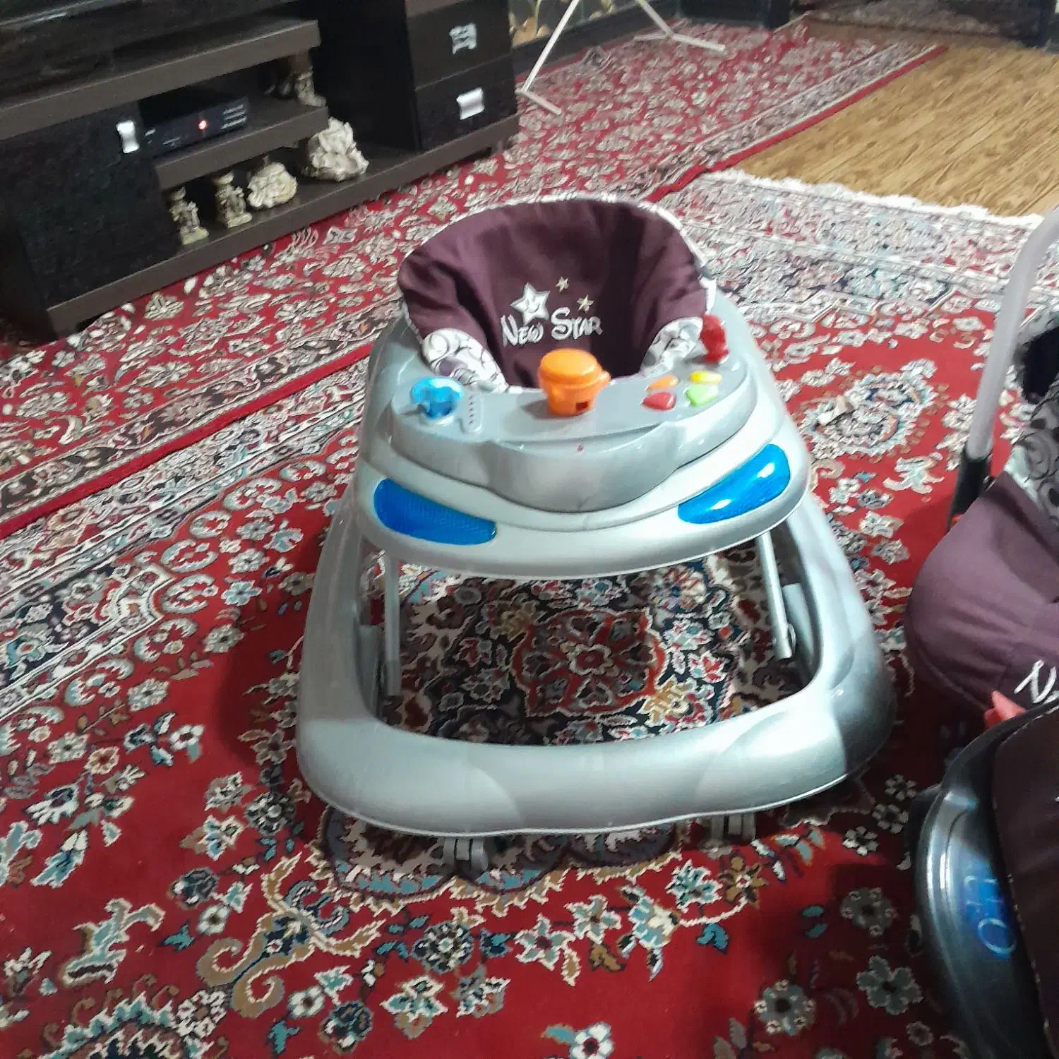 کالسکه ولوازم جانبی|کالسکه و لوازم جانبی|اهواز, اهواز|دیوار