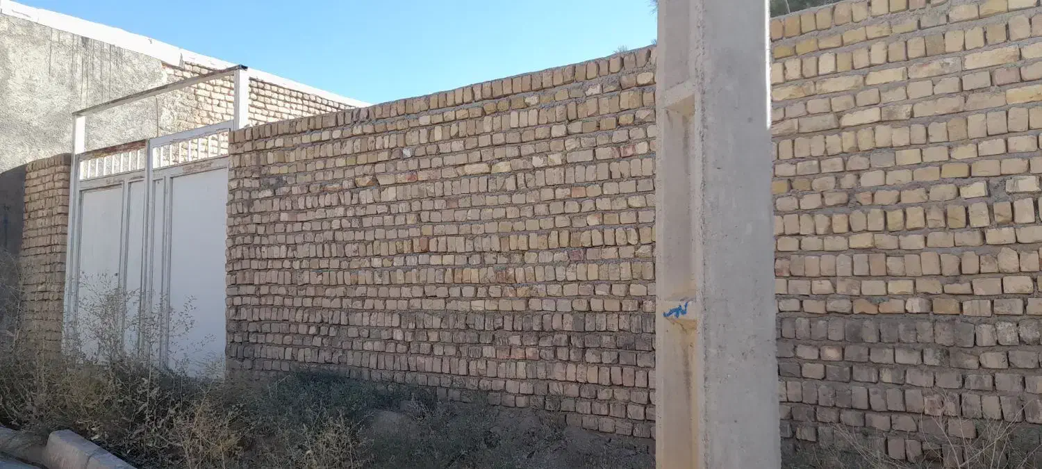 خانه ویلایی در روستای تلخاب اراک|فروش خانه و ویلا|قم, دروازه چوبی|دیوار