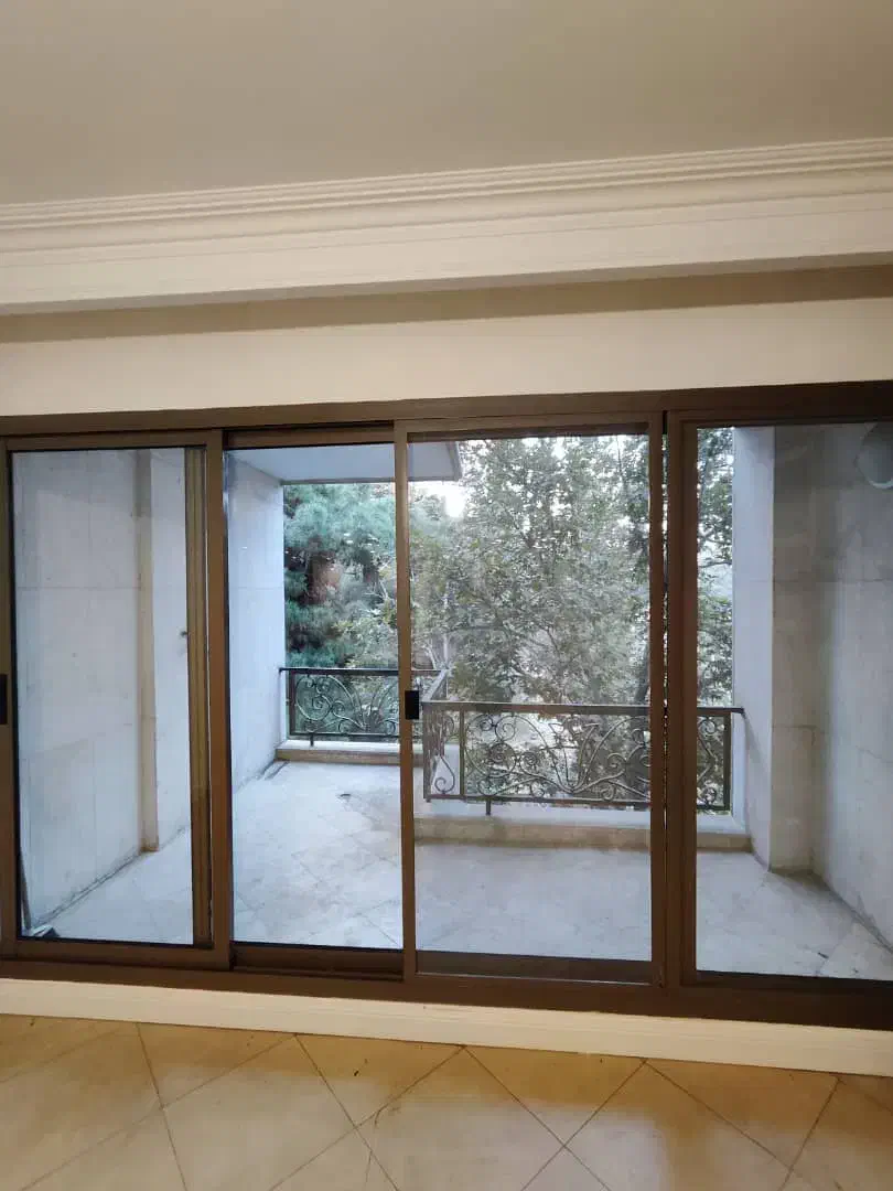 ۴۵۰متر واقعی*۴خواب مستر*۴۰متر تراس*قابل تبدیل