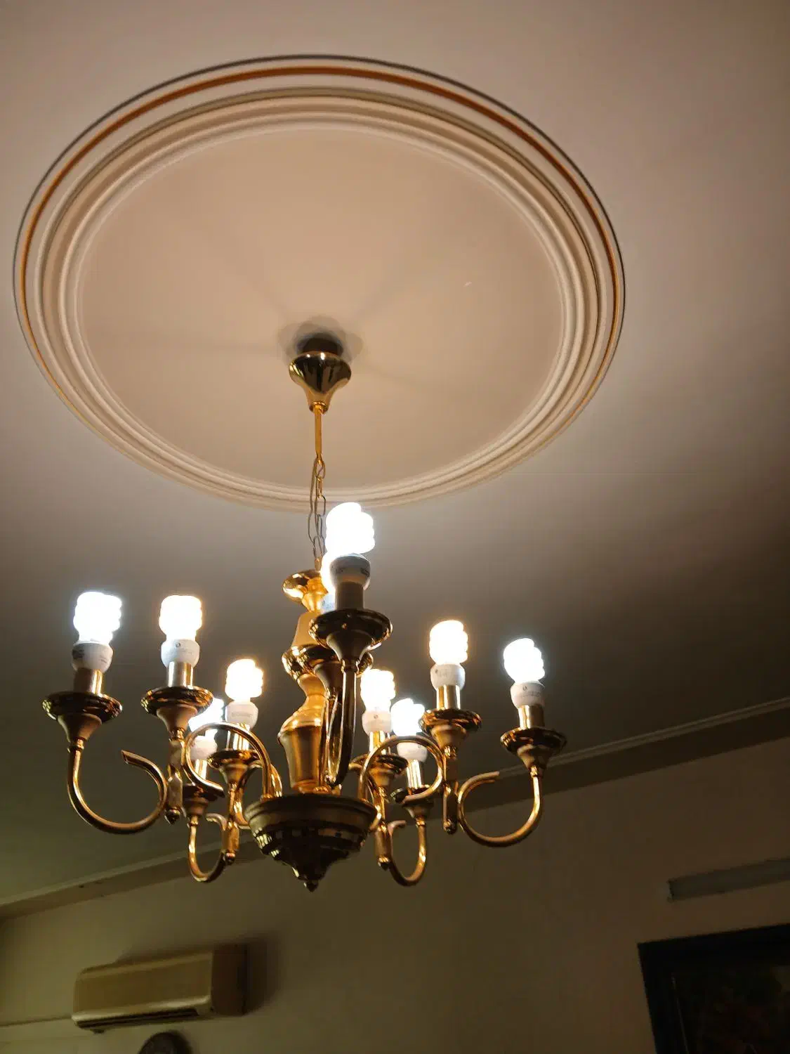 یک جفت لوستر|لوستر و چراغ آویز|گلپایگان, |دیوار