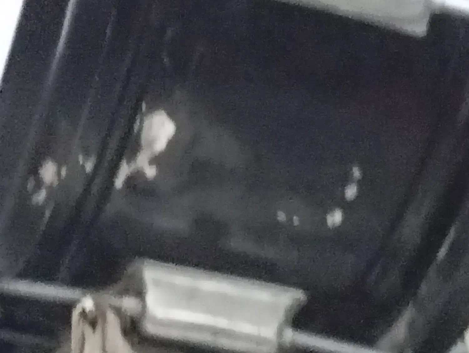 طبل|درام و پرکاشن|چترود, |دیوار