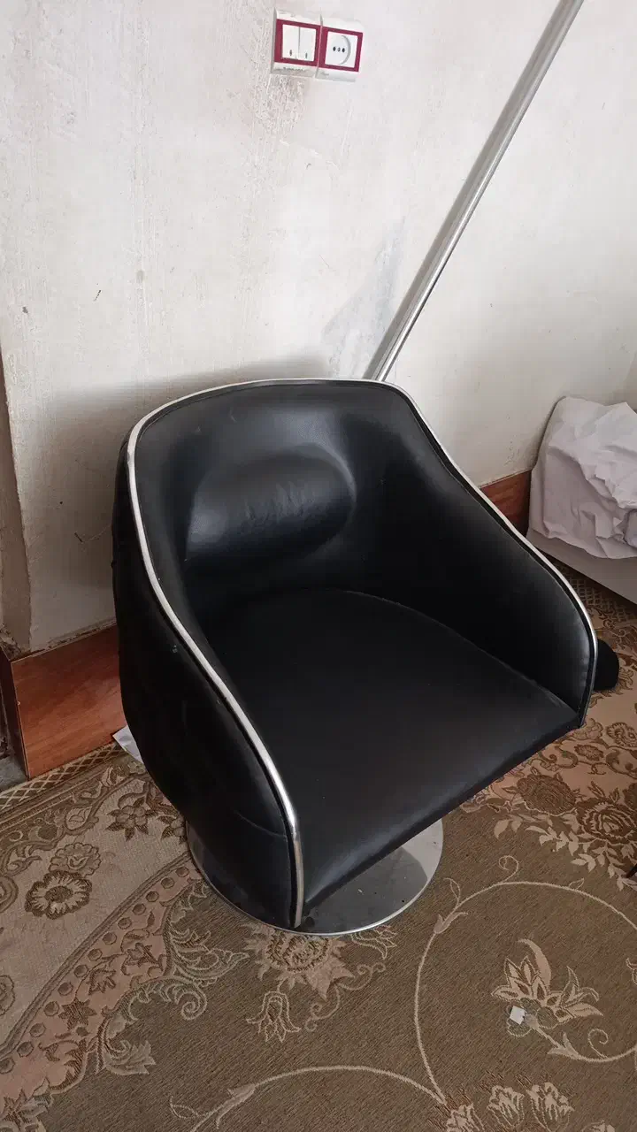 صندلی چرخشی|صندلی و نیمکت|کازرون, |دیوار