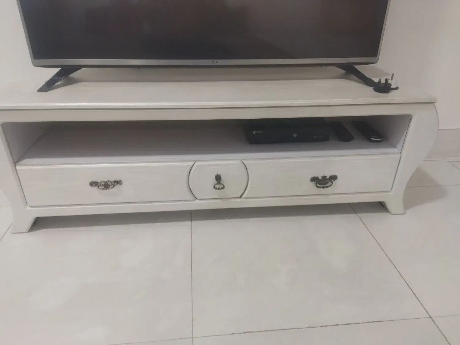 وسایل خانه|میز تلویزیون|بندرلنگه, |دیوار