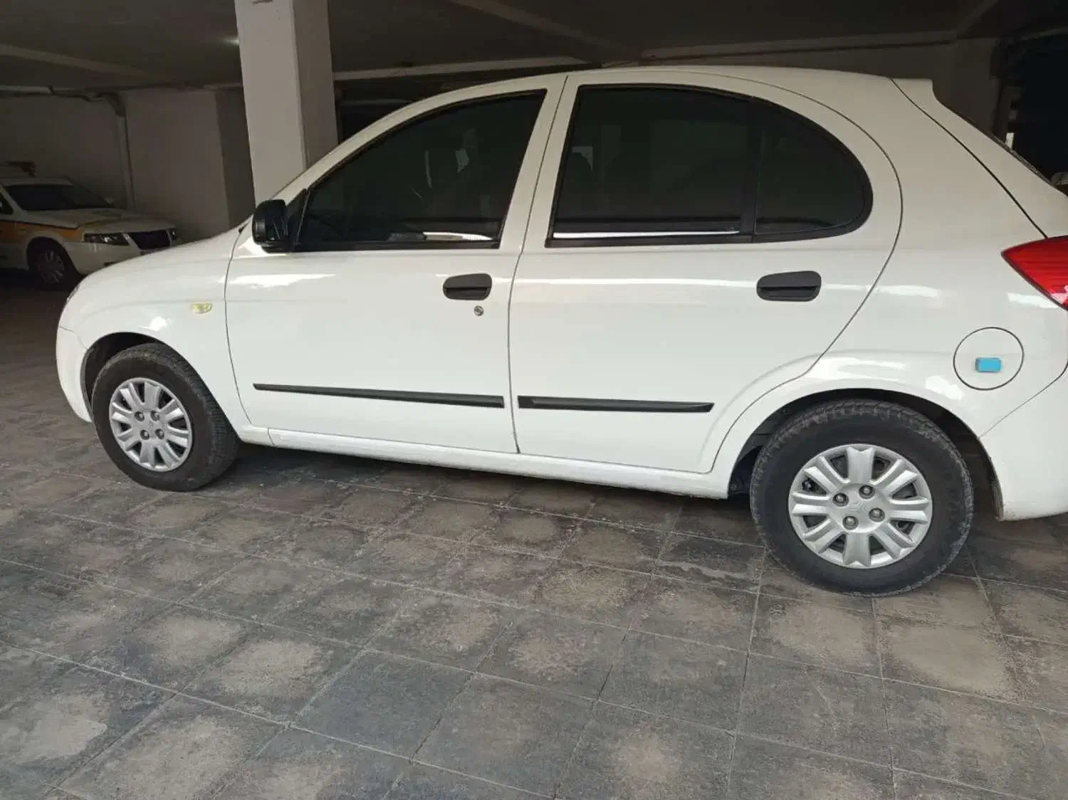 تیبا 2 مدل 97سفید|خودرو سواری و وانت|کرج, حصارک بالا|دیوار