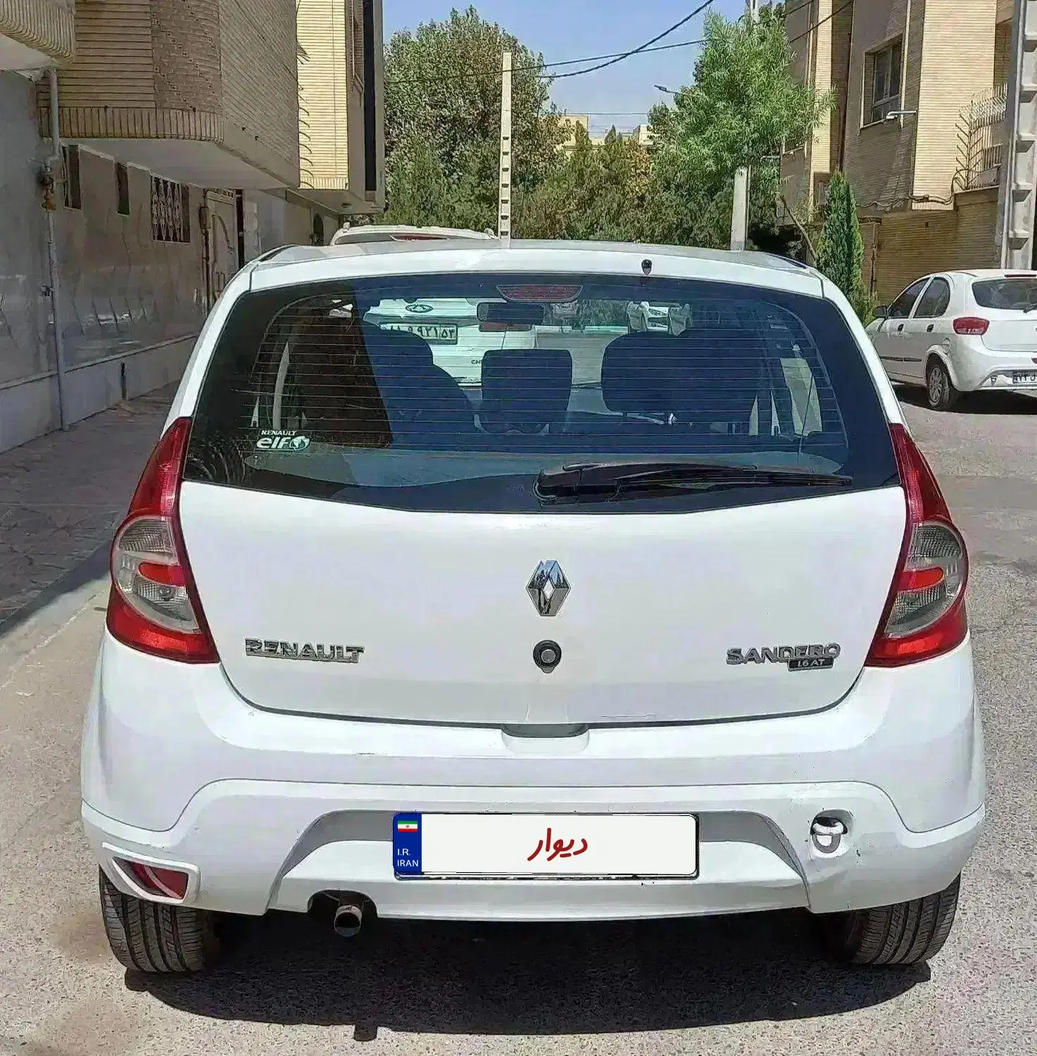 ساندرو اتومات مدل ۱۳۹۶|خودرو سواری و وانت|اصفهان, برازنده|دیوار