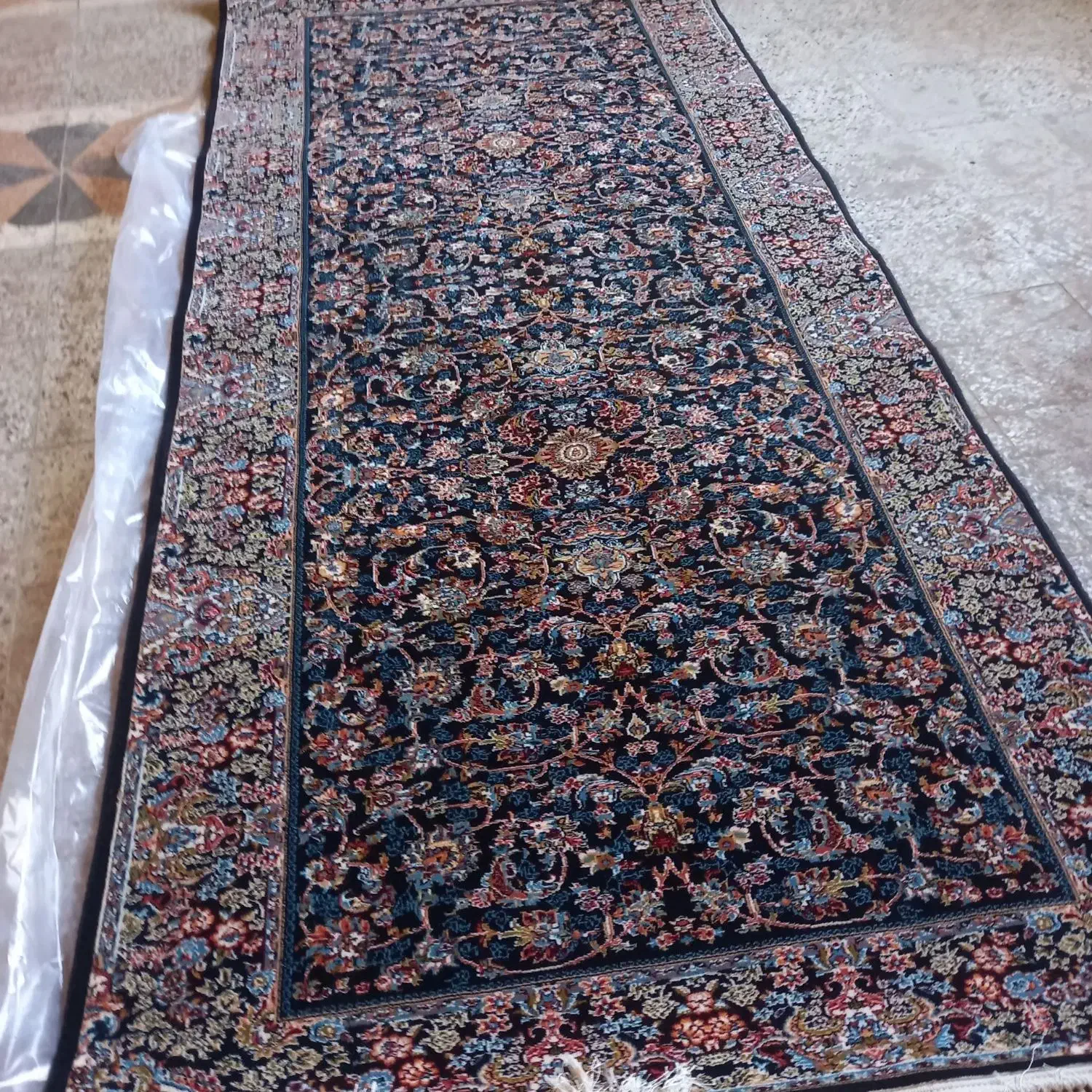 کناره فرش ۲ عدد|فرش|نهاوند, |دیوار