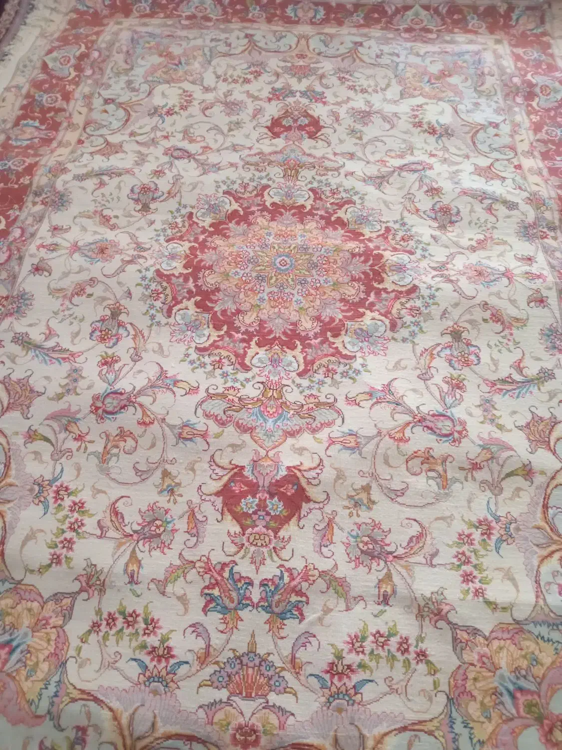 فرش دست بافت علیا|فرش|اسکو, |دیوار