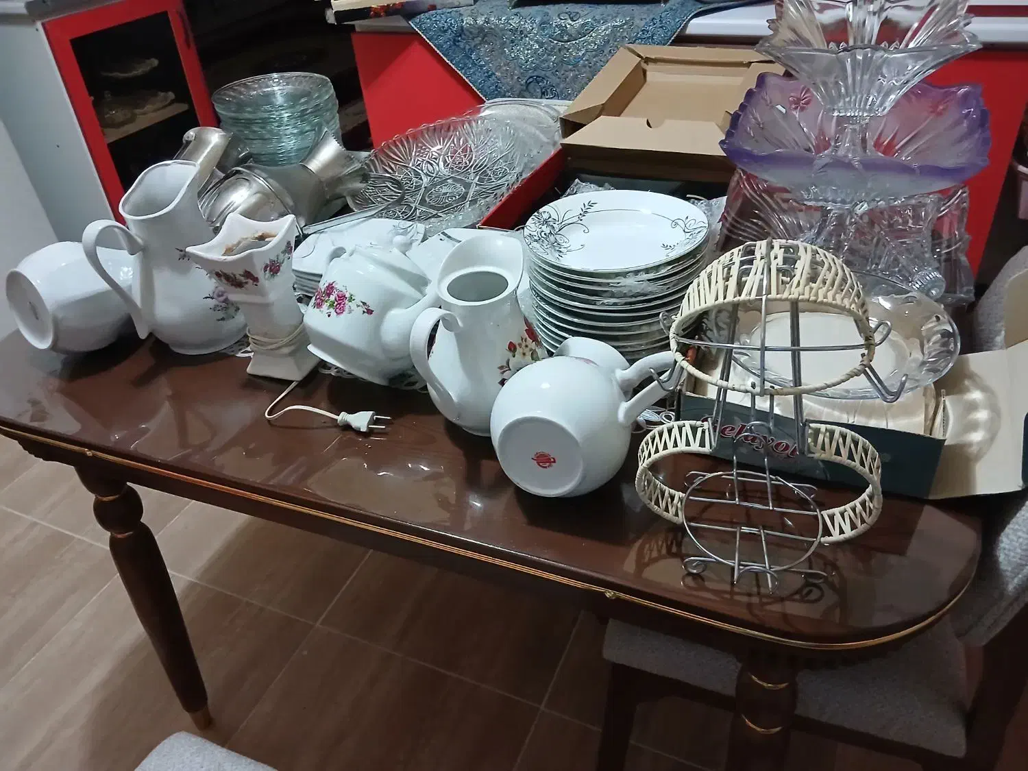 ظروف آشپز خانه|ظروف سرو و پذیرایی|خوی, |دیوار