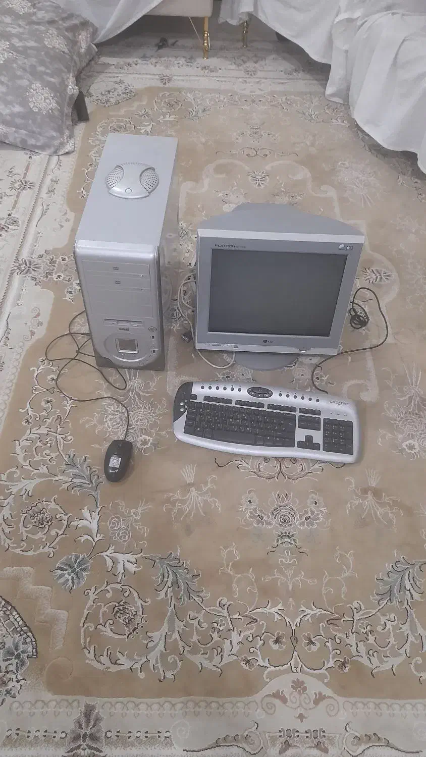 کامپیوتر|رایانه رومیزی|پردیس, فاز ۹|دیوار