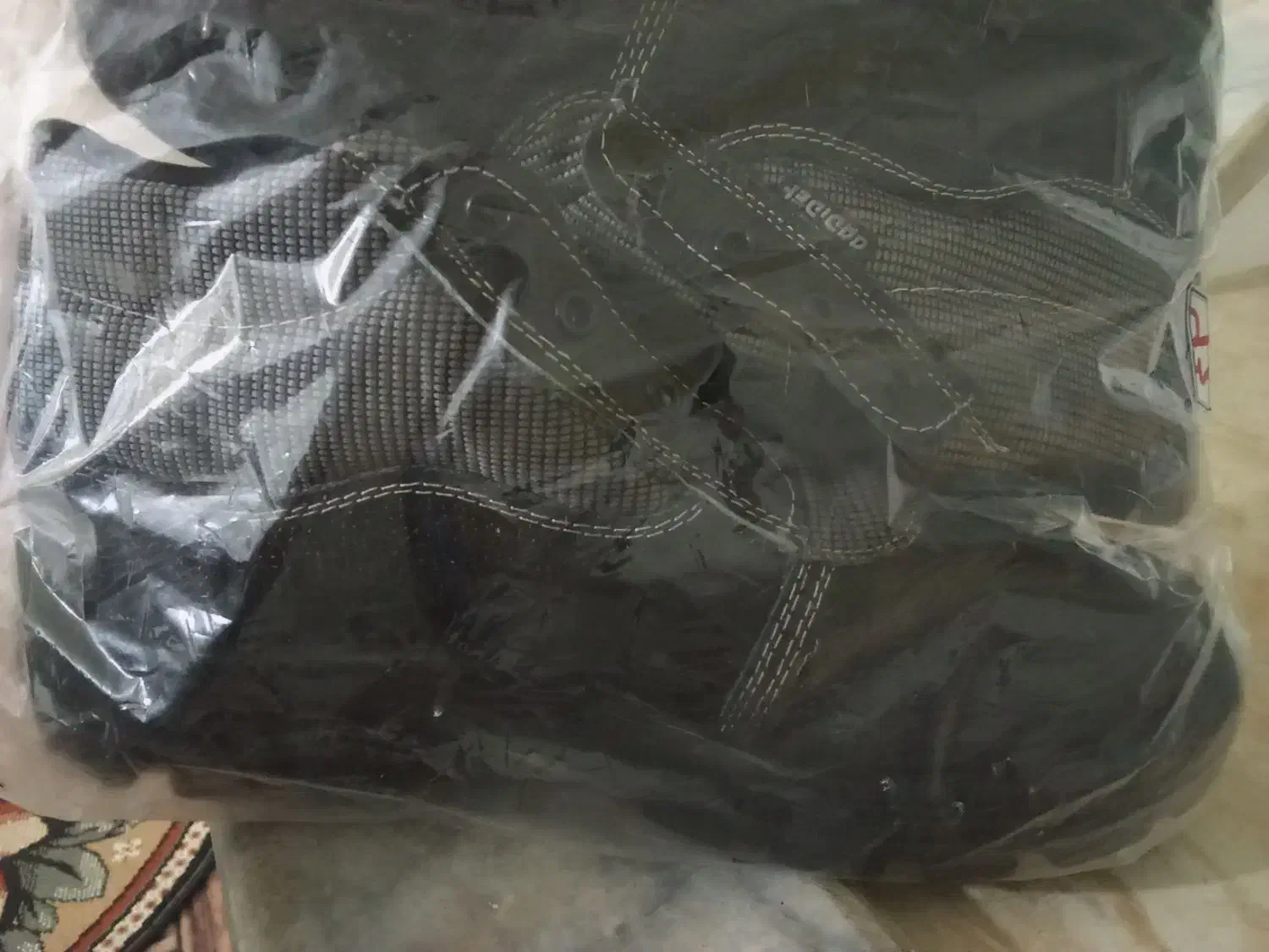 سایز 42در بسته بندی با تخفیف|کیف، کفش، کمربند|یزد, |دیوار