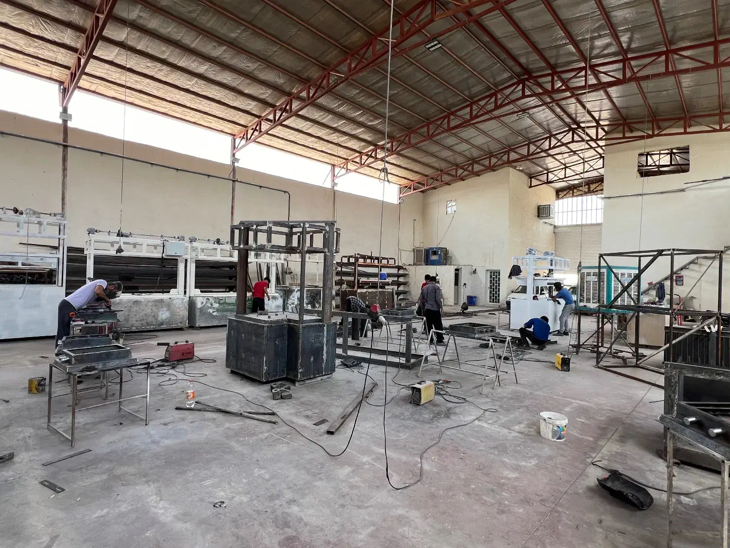 دو نفر جوشکار معمولی|استخدام صنعتی، فنی، مهندسی|اشکذر, |دیوار