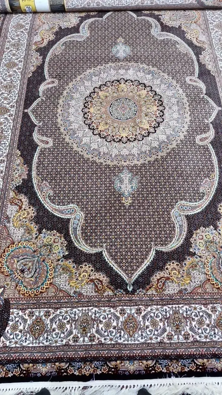 پنج عدد۱۲متری تاج ماهی اکیند برای هرخانوار ۷۰۰شونه|فرش|اردبیل, |دیوار