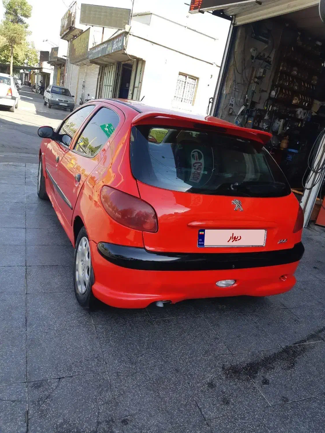 ۲۰۶ مدل ۸۲ تیپ ۲|خودرو سواری و وانت|شیراز, شهرک ایثار|دیوار