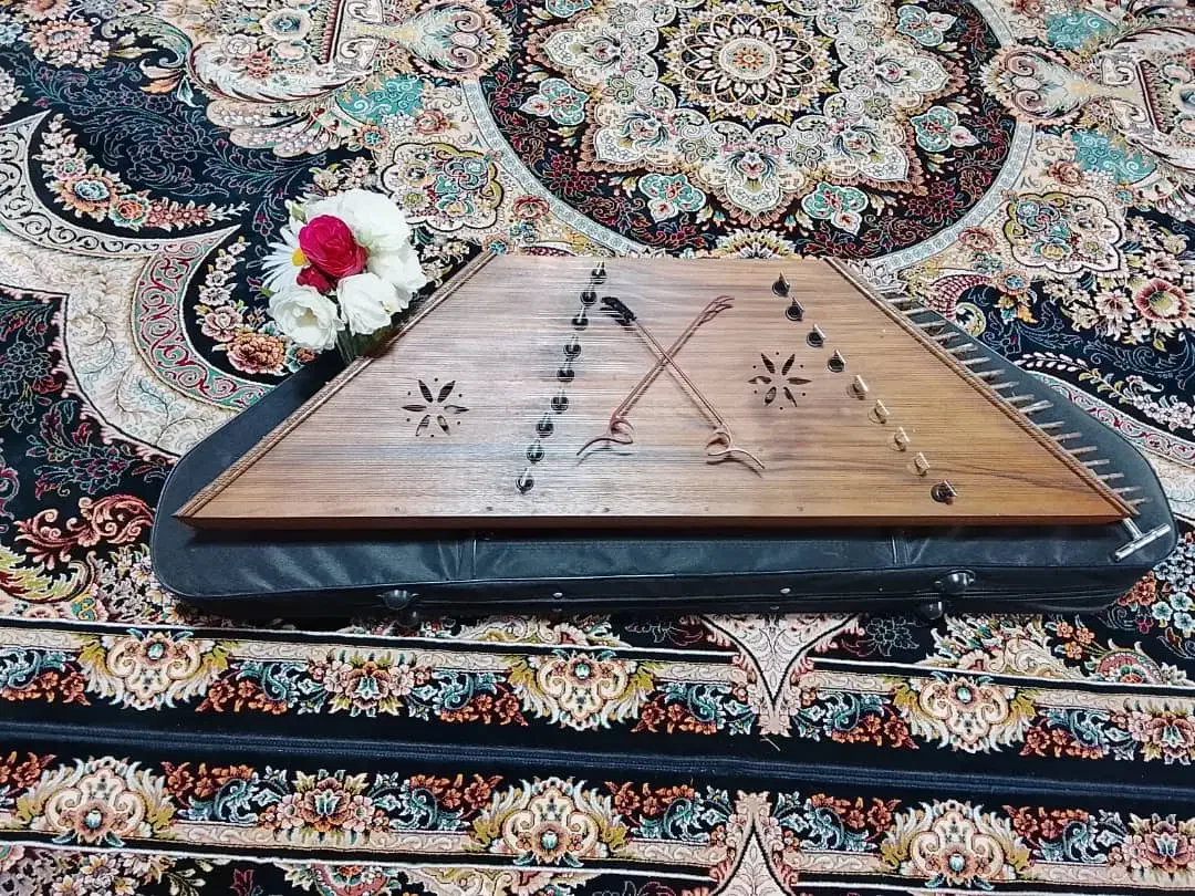 سالم خوش صدا چوب گردو.. آچار کوک.. و مزراب|سازهای سنتی|کلاردشت, |دیوار