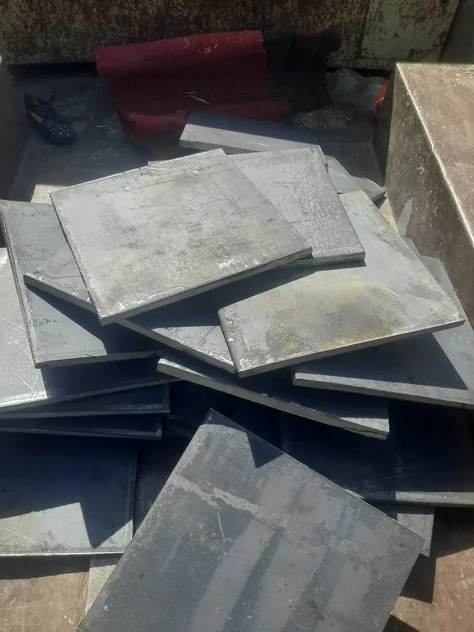 کفی آهنی نو/ورق فولاد درجه ۱|عمدهفروشی|اصفهان, گرکان|دیوار