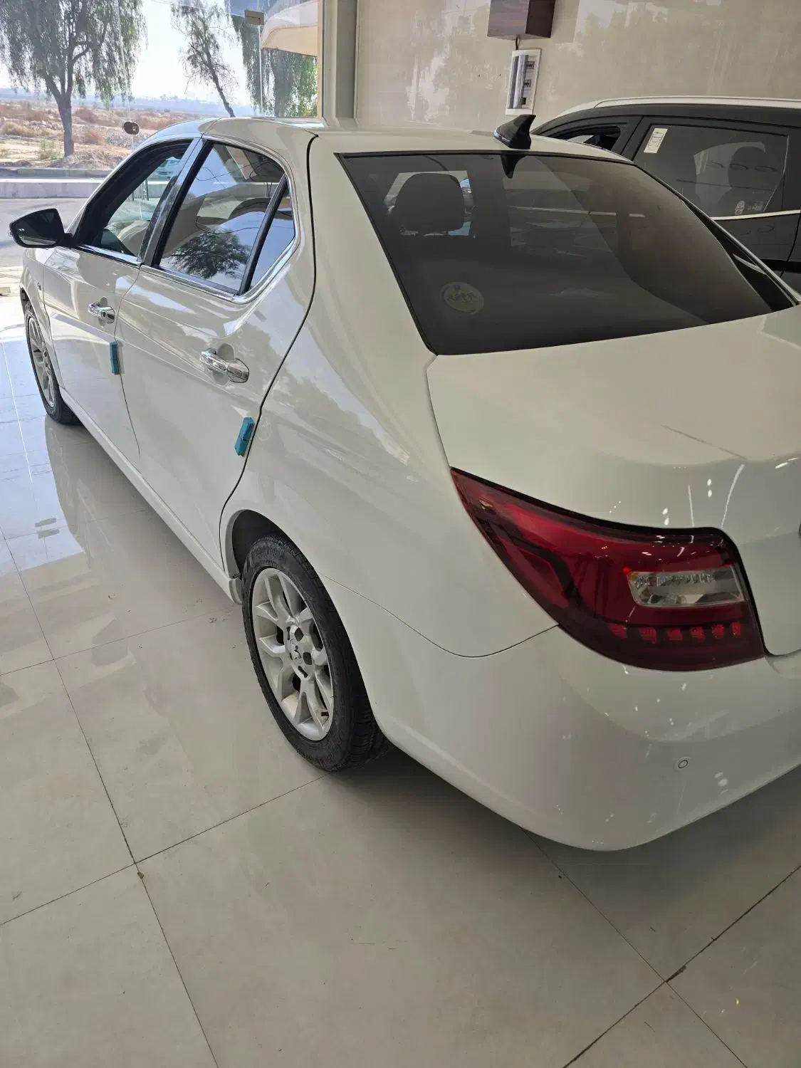 دنا پلاس توربو اتومات مدل ۴۰۲ بدون رنگ|خودرو سواری و وانت|بوشهر, |دیوار