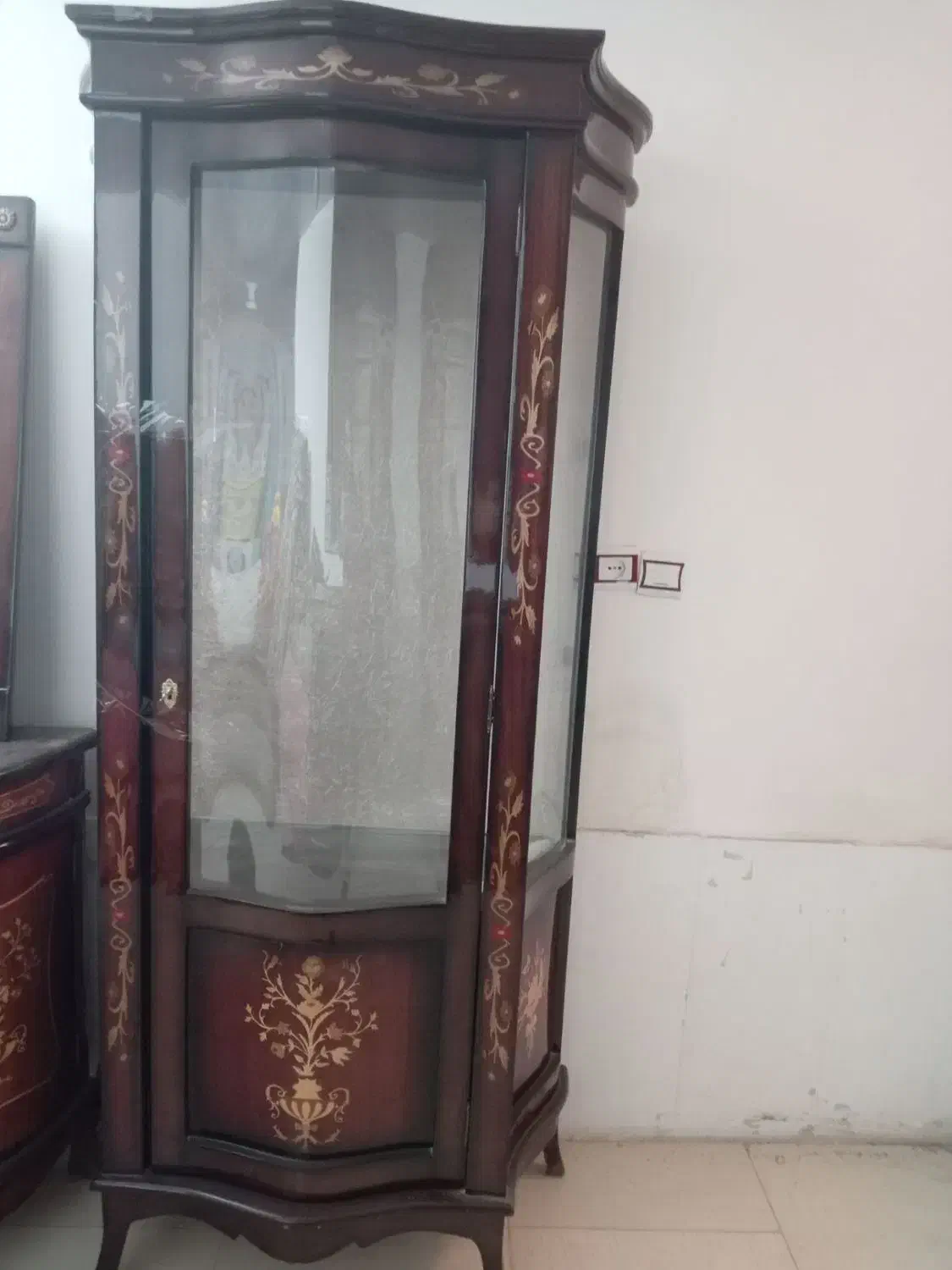 بوفه ویترین|بوفه، ویترین، کنسول|سبزوار, جوادیه شرقی|دیوار