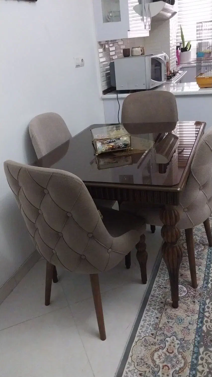 میز ناهارخوری ۴ نفره شیک و نو|میز و صندلی غذاخوری|تهران, جوادیه تهرانپارس|دیوار