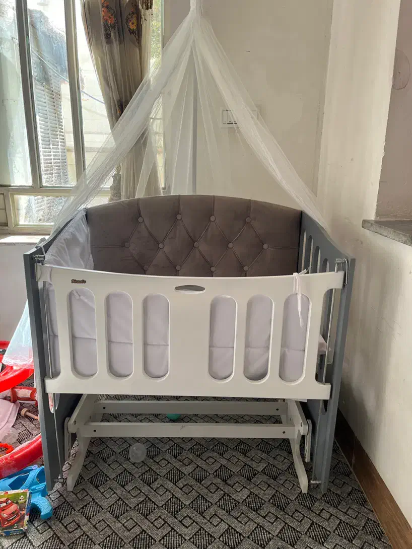 تخت کنارمادر|اسباب و اثاث بچه|اردکان, |دیوار