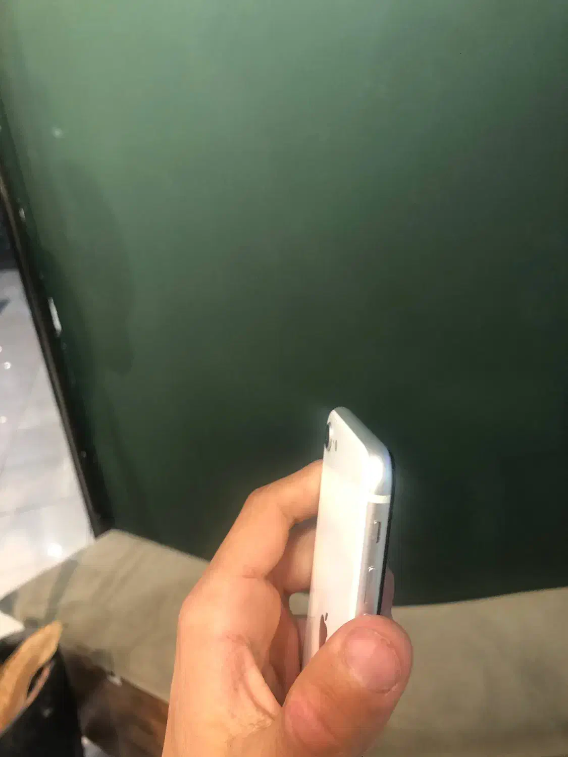 ایفونSe|موبایل|بجنورد, |دیوار