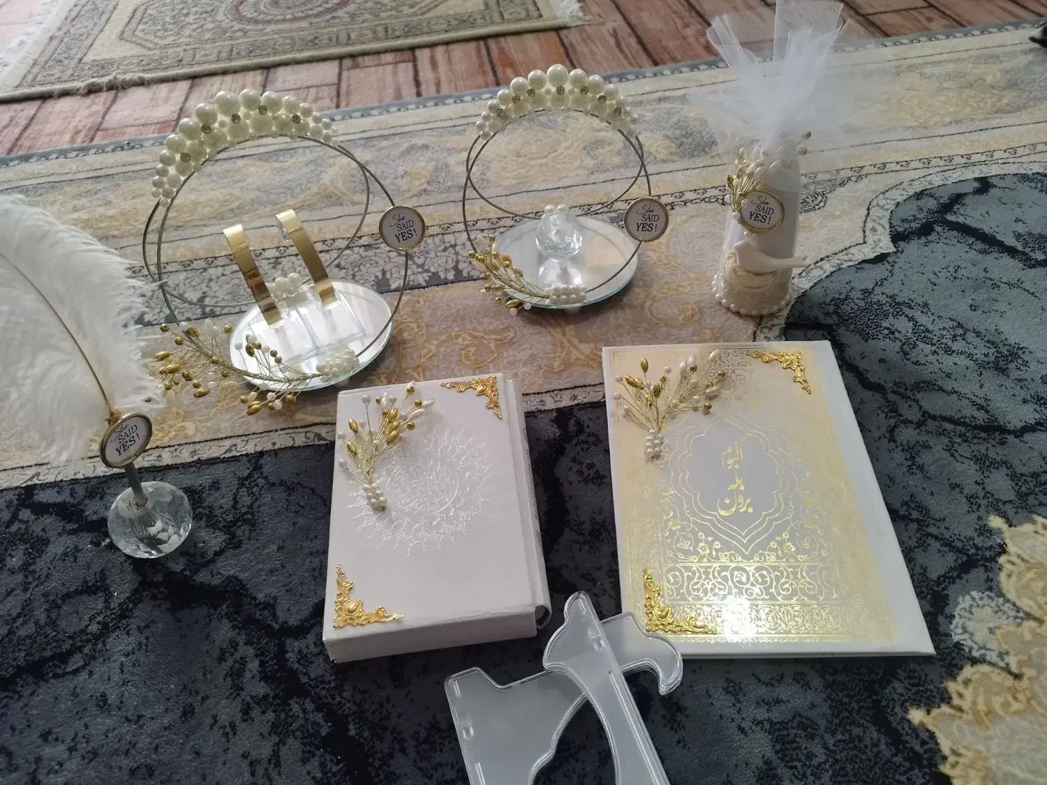 ست نامزدی و بله برون|صنایع دستی و سایر لوازم تزئینی|شیراز, کوشک میدان|دیوار